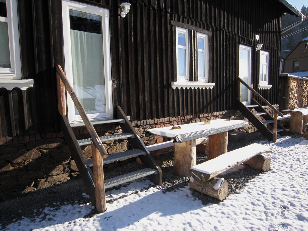 Ferienhaus Anno Dazumal, Wie Zu Oma'S Zeiten Apartman Klingenthal Kültér fotó